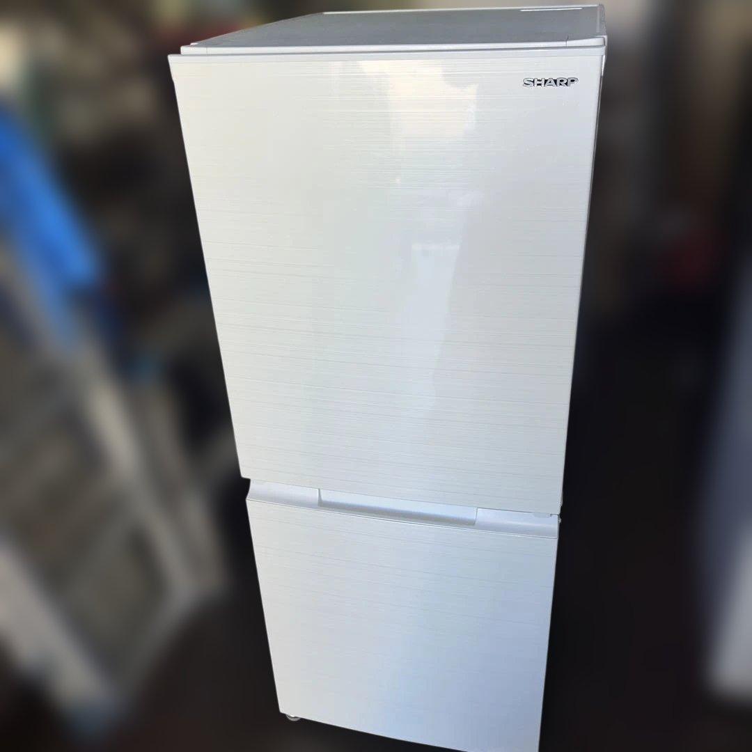 ⭐︎SHARP/シャープ/左右付け替え自在扉/美品/どっちもドア152L