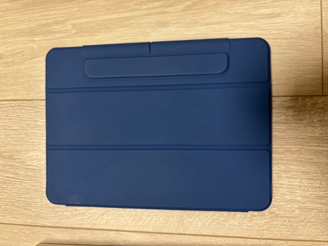 極美品　Apple iPad Air (第5世代) ブルー M1 WiFiモデル