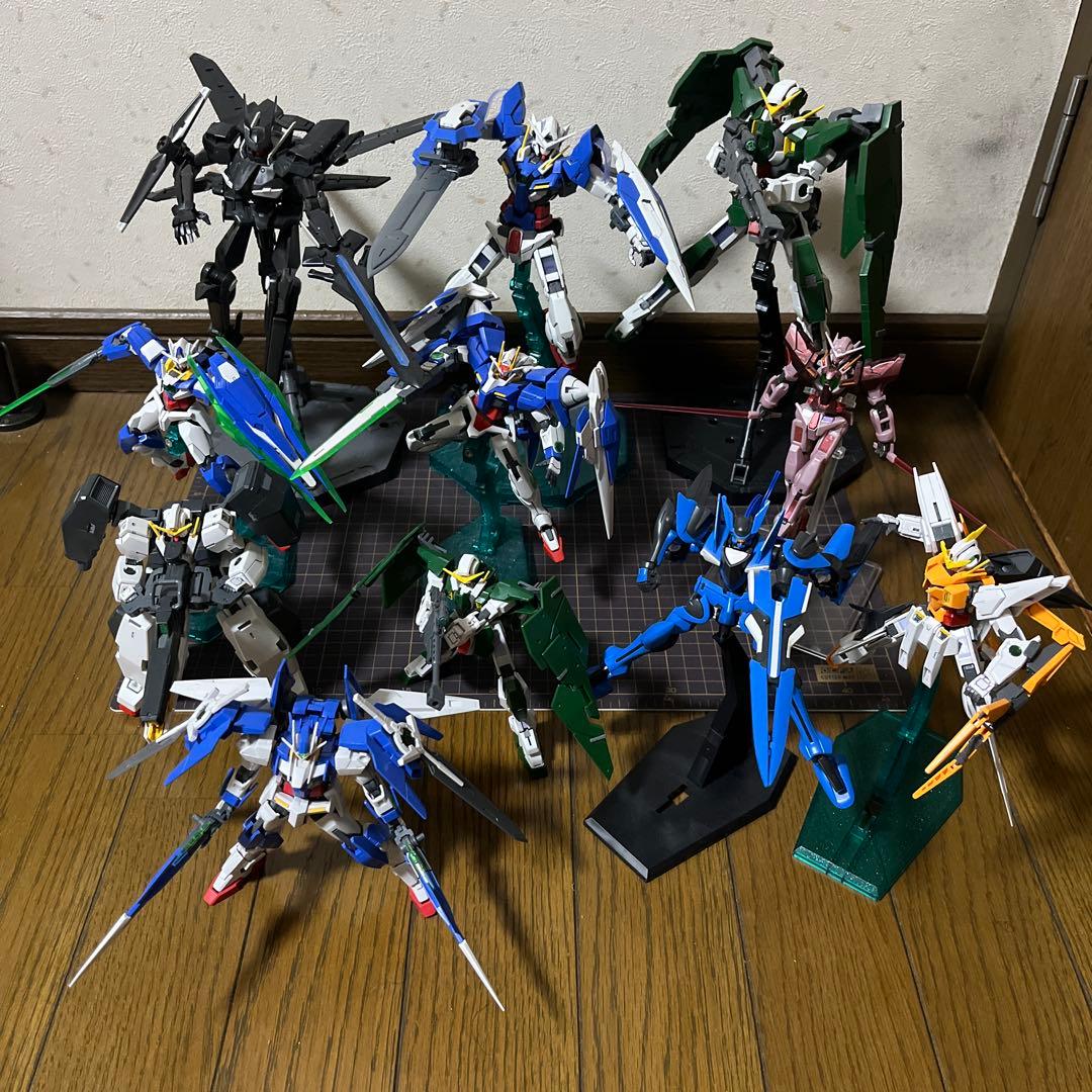 【まとめ売り】機動戦士ガンダム00 HG MGガンプラ 11体セット まとめ売り】機動戦士ガンダム00 HG MGガンプラ 11体セット GN-0000/7S