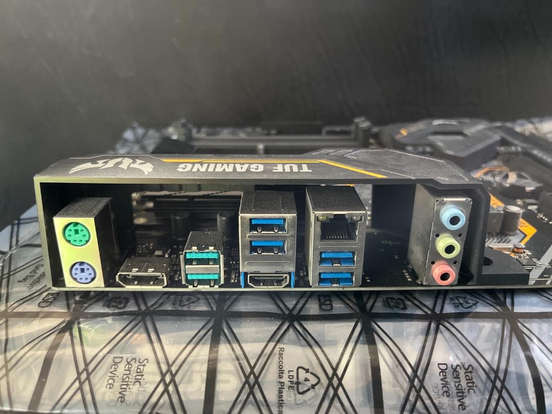 CPU Core i7-9700F+ASUS TUF Z390-PLUS GAMING