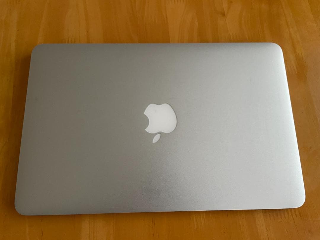 MacBook本体 MacBook Air 11inch 2015_i5/4GB/128GB