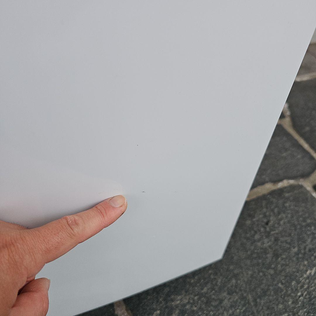 お値引き可！2019年製(東京23区のみ送料と設置無料)ハイセンス冷蔵庫