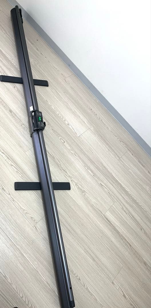 80インチ プロジェクター スクリーン IZUMI COSMO HU-80 自立