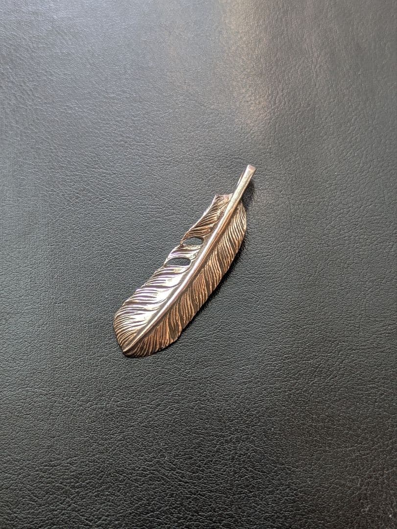 美品アリゾナフリーダム50mmフェザーARIZONA FREEDOM T-53g（50mm） | ペンダントトップ,フェザー | ARIZONA FREEDOM