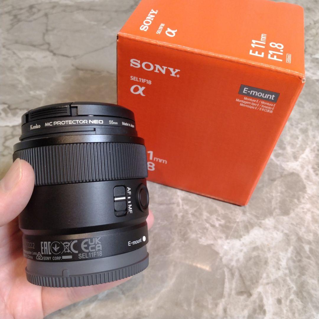 SONY E 11mm F1.8 Eマウントレンズ