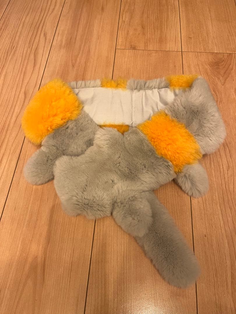 【最終値下げ】ツモリチサト　カシミヤ、ラビットファー　ティペット　ネコモチーフ ふわふわの手触りが気持ち良い！おしゃれなフェイクファーバッグ