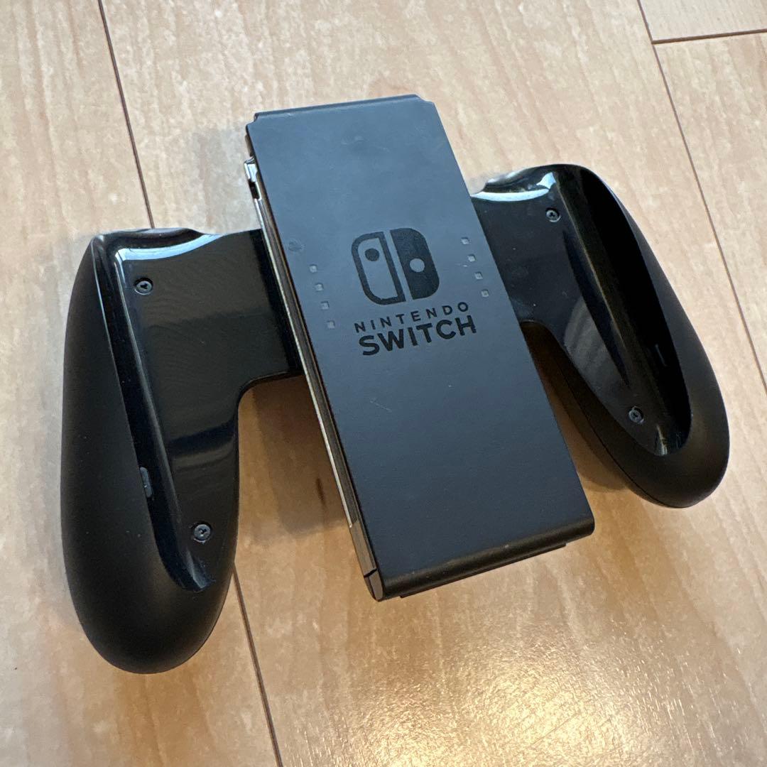 Nintendo Switch 本体 ブラック ジョイコン付き - メルカリ