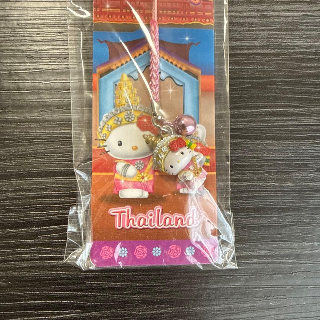 新品未開封】タイ限定 ハローキティ 根付けThai-dance ご当地キティ