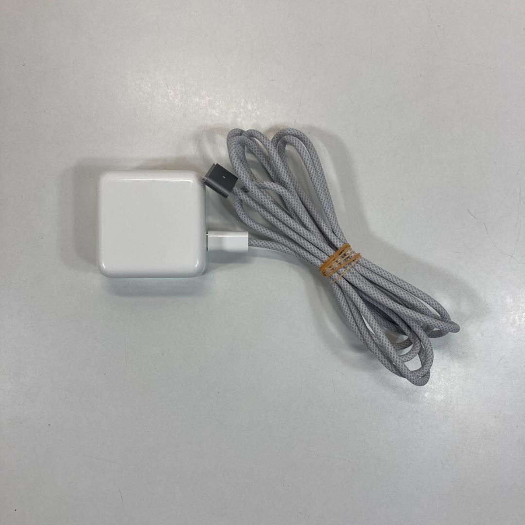 Apple MacBook Air M2 ノートパソコン 13インチ 24GB