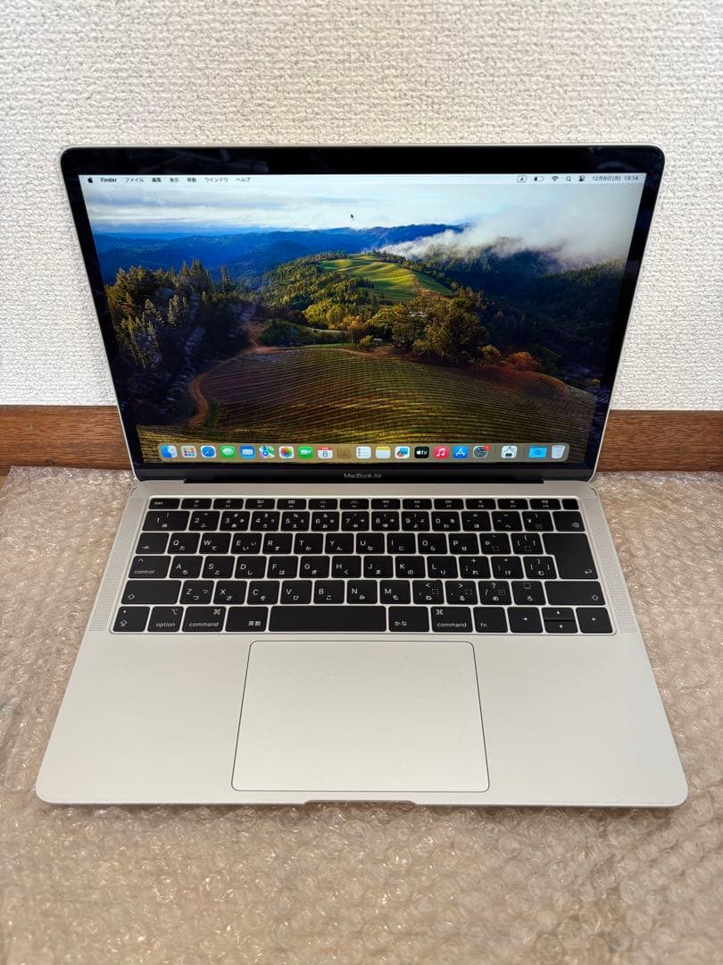 MacBook Air 13インチ　A1932 256GB Retina MacBook Air (Retina, 13-inch, 2018) - 技術仕様 - Apple サポート (日本)
