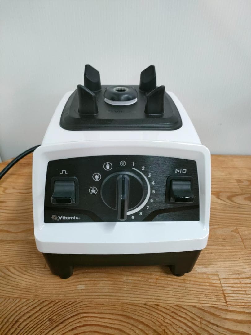 【新品、未使用】バイタミックス　E520　ホワイト　1598