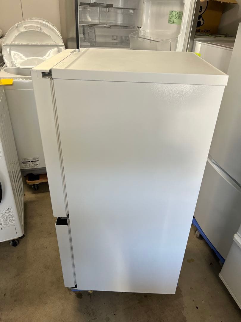 ハイセンス製 HR-D1304 130L 2ドア冷蔵庫(21年製)T