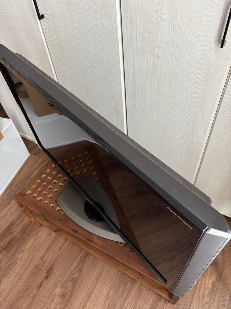 ぴ*く様 SHARP40インチ デジタルハイビジョンテレビ