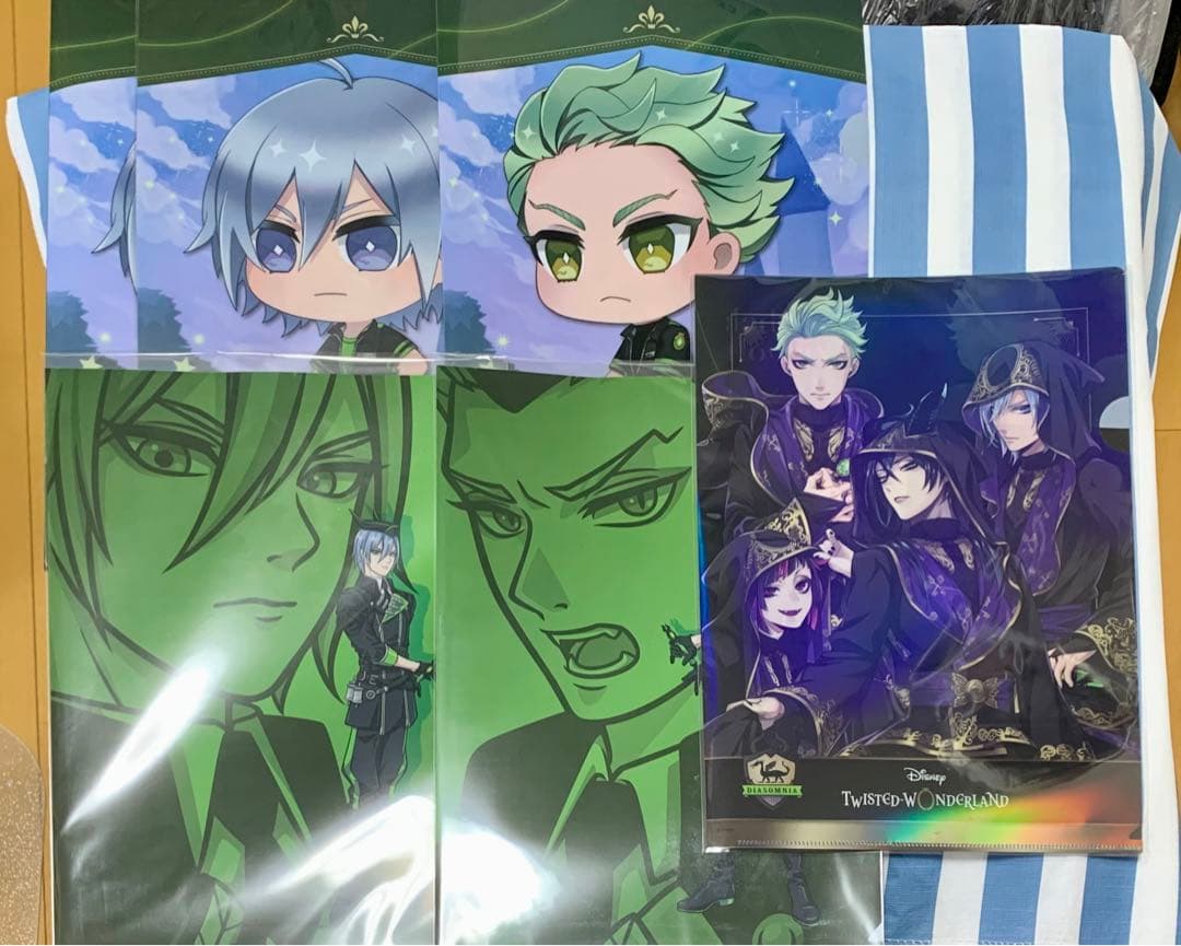 ディアソムニア寮 約150点 シルバー多め まとめ売り ツイステ