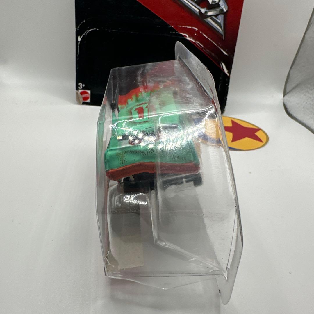 カーズ マテル PILEUP ミニカー 泥んこレーサー ピクサー ディズニーの