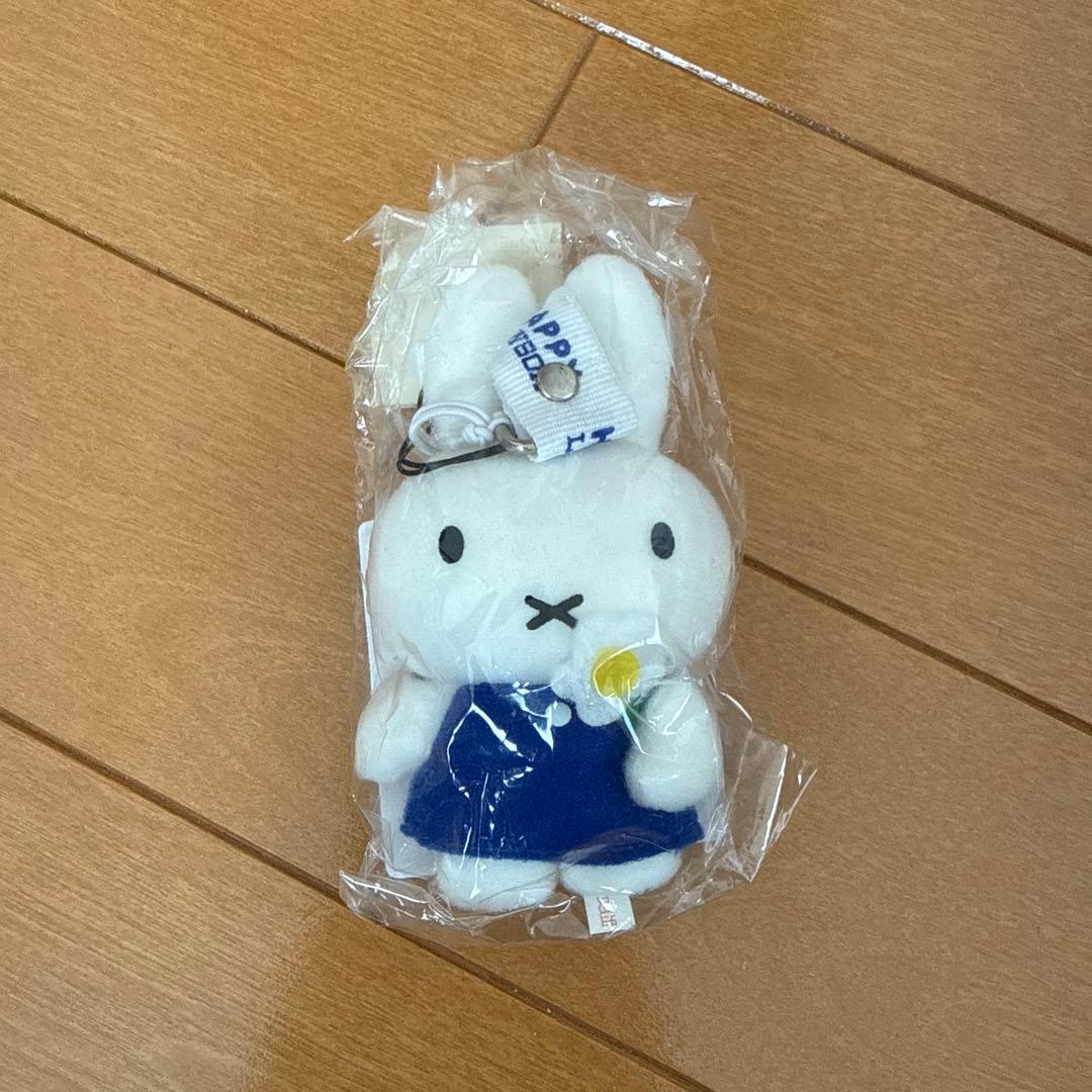 d*3様 HAPPY LAWSON 限定 ミッフィー チャーム d*3様 HAPPY LAWSON 限定 ミッフィー チャーム d*3様 HAPPY LAWSON