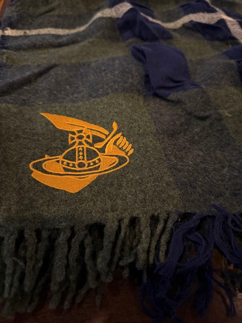 Vivienne Westwood 大判ストール Vivienne Westwood（ヴィヴィアンウエストウッド） マフラー 50X200