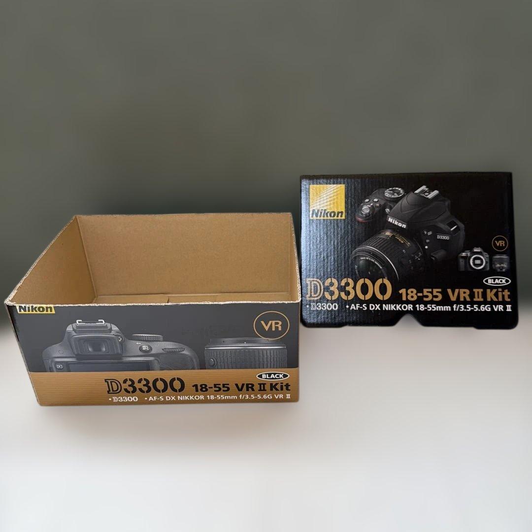 Nikon D3300 デジタル一眼レフカメラ ダブルズームレンズキット　美品