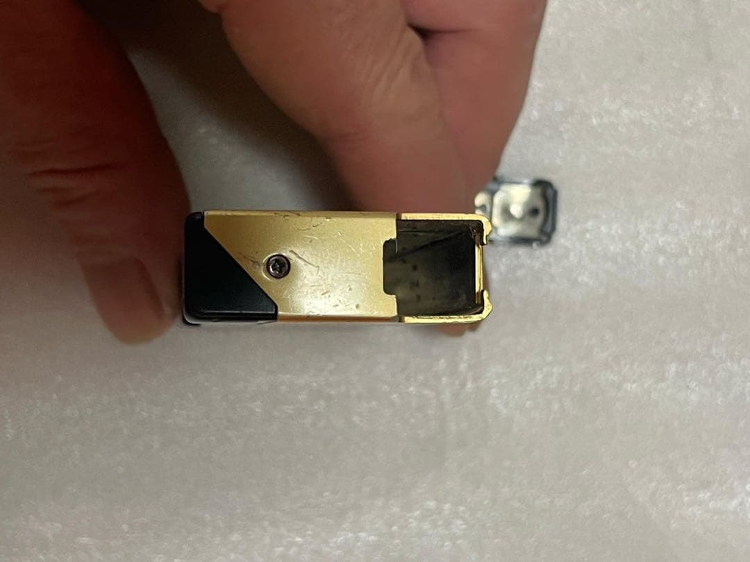 AIWA　FMラジオ　CR-1 ジャンク品