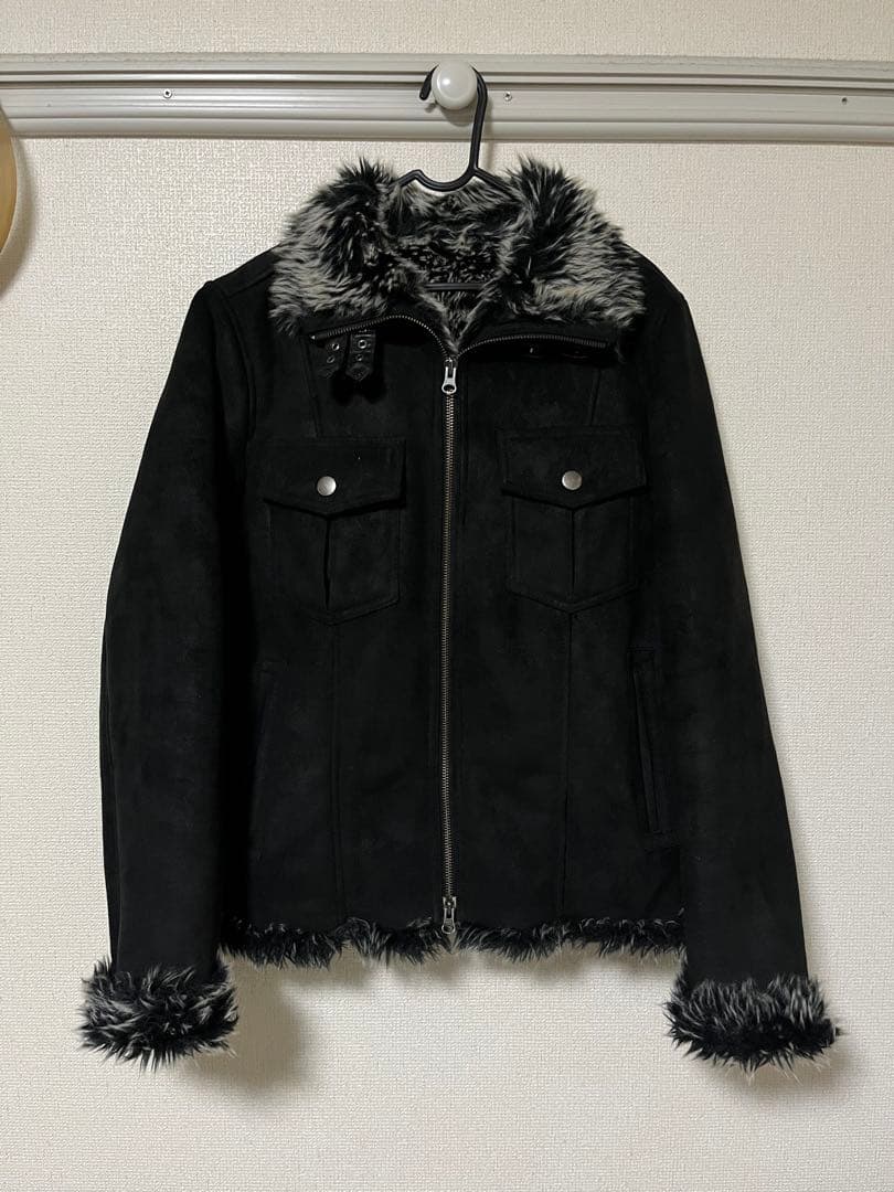 Semanticdesign ファー付きスウェードレザージャケット DIDDI MODA ファー付きラペルブラックレザージャケット – 個性的な