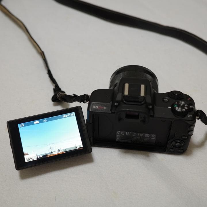 ミラーレス一眼 Canon キヤノン EOS Kiss M レンズセット