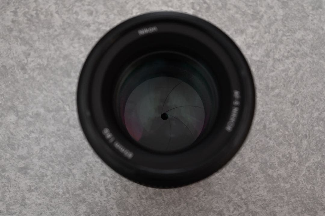 Nikon AF-S NIKKOR 85mm f/1.8G レンズ