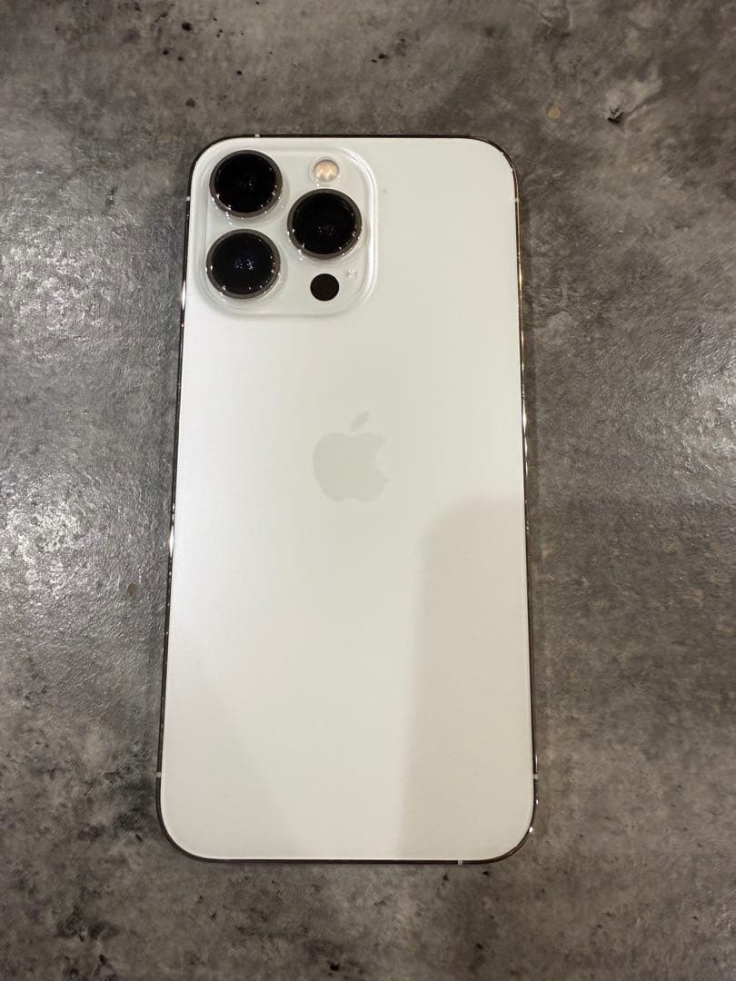 【美品】iPhone 13 Pro128G シルバー 本体　バッテリー93%