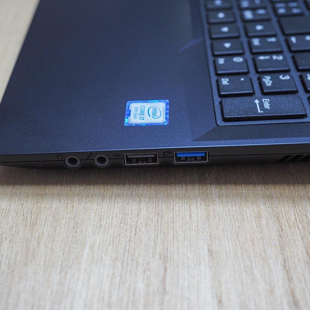 Mouse mBook、512 SSD、16GBメモリ、Windows11pro