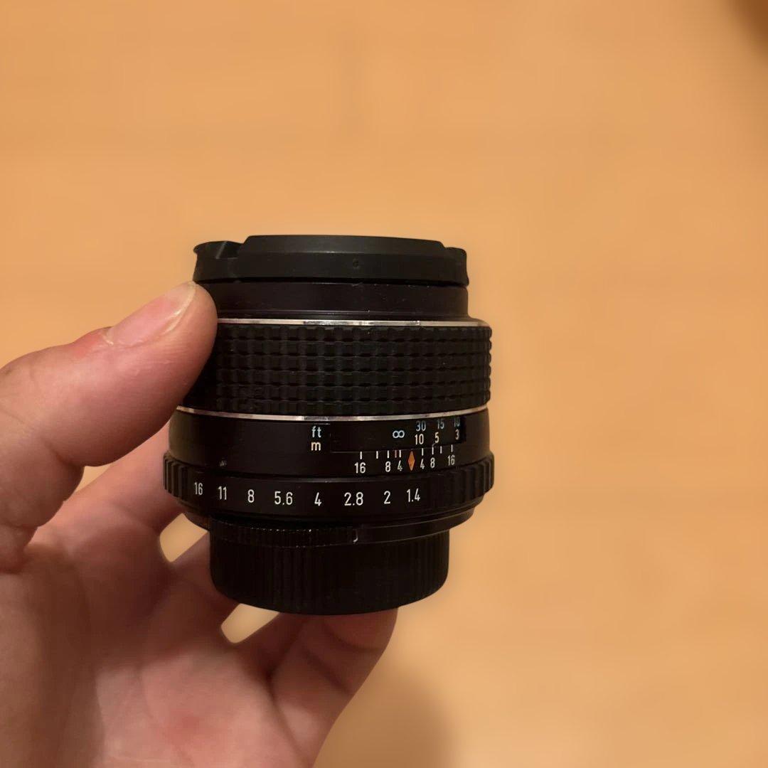 50mm 単焦点レンズ f/2.8 - f/22