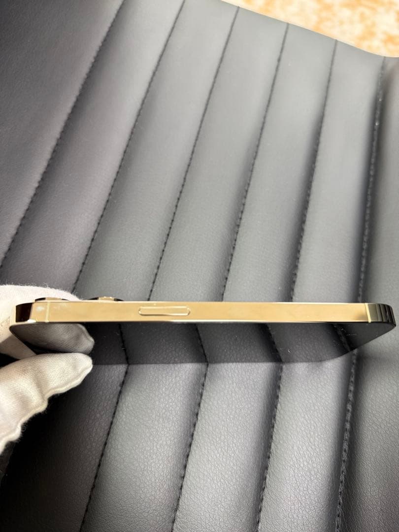 b*5様 Apple iPhone 14 Pro ゴールド 本体 SIMフリー