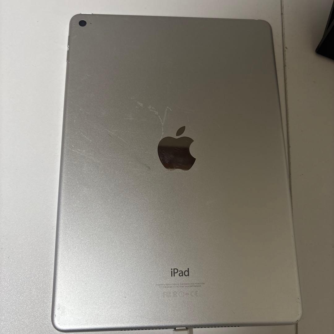 早い者勝ち！！iPad Air2 Wi-Fiモデル32GB背面傷あり