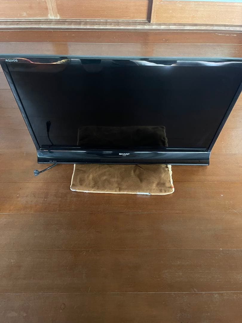 SHARP AQUOS LC 32J10液晶テレビ 黒