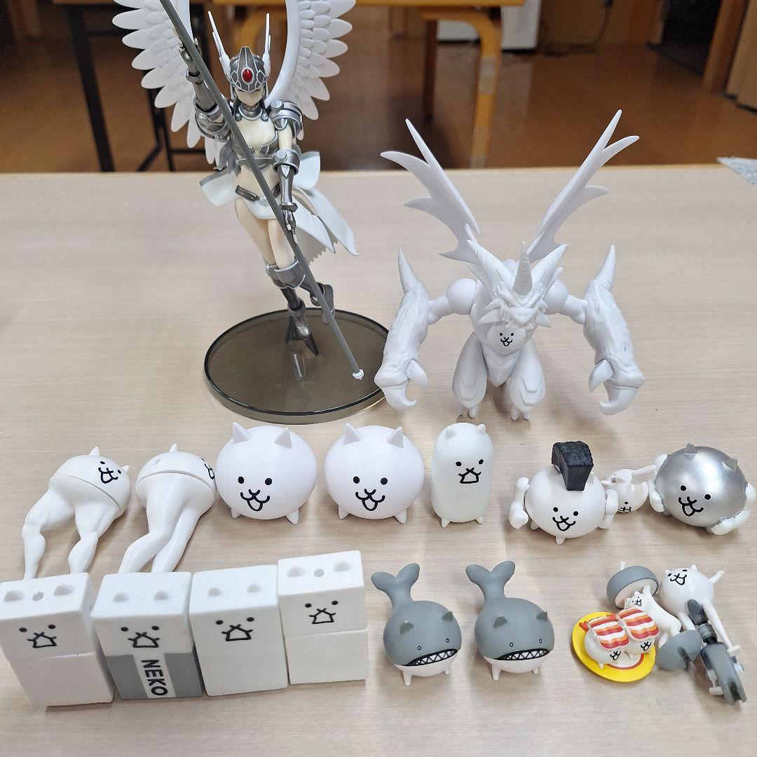 にゃんこ大戦争 フィギュア まとめ売り - メルカリ