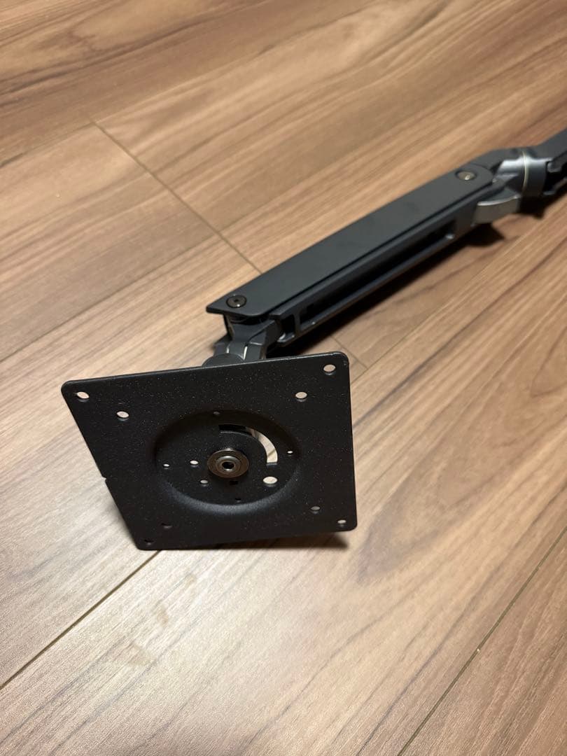 エルゴトロン ergotron モニターアーム
