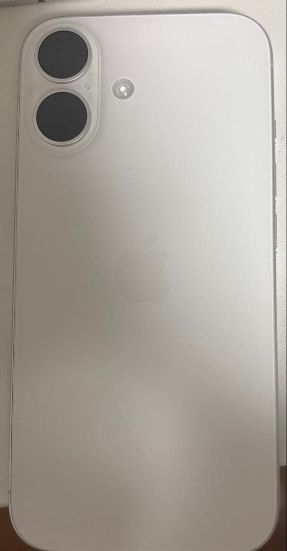 iPhone 16 256gb ホワイト