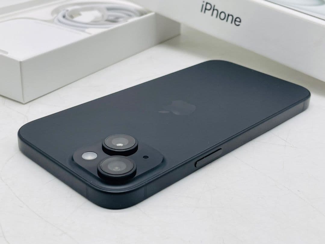 (tm/10.1/70)Apple iPhone 15 256GB SIMフリー