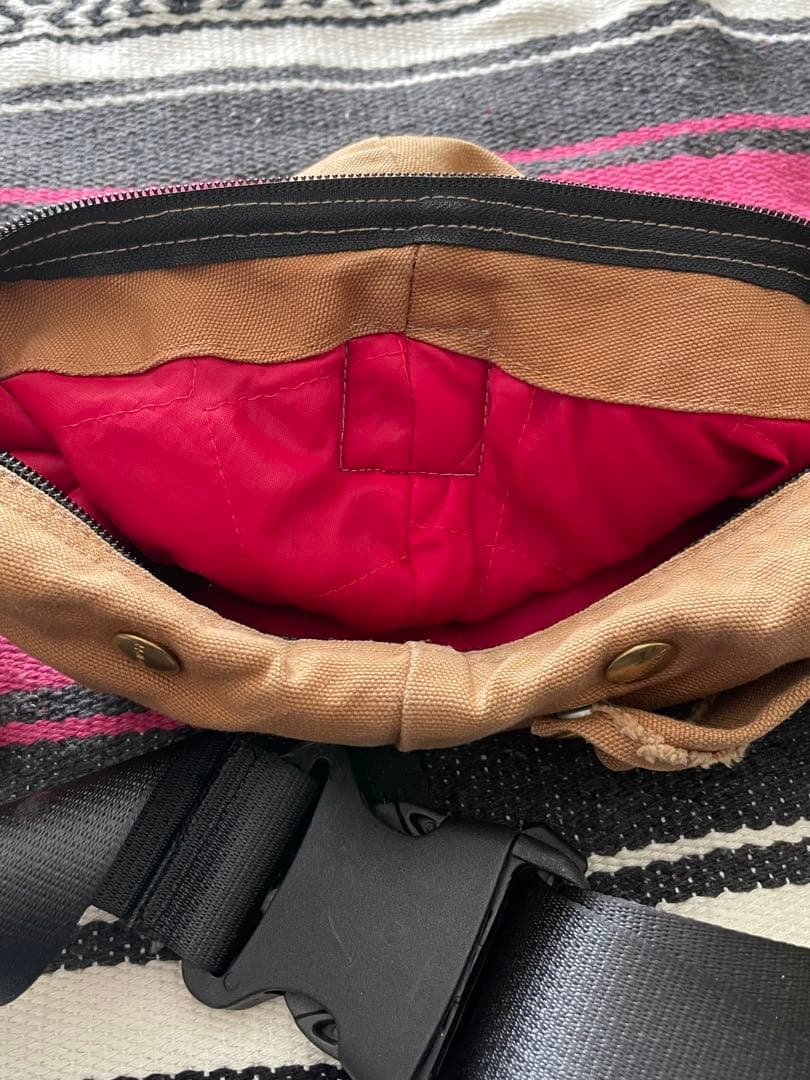 US アス三軒茶屋 カーハート Carharttリメイク ウエストバッグ 革タグ