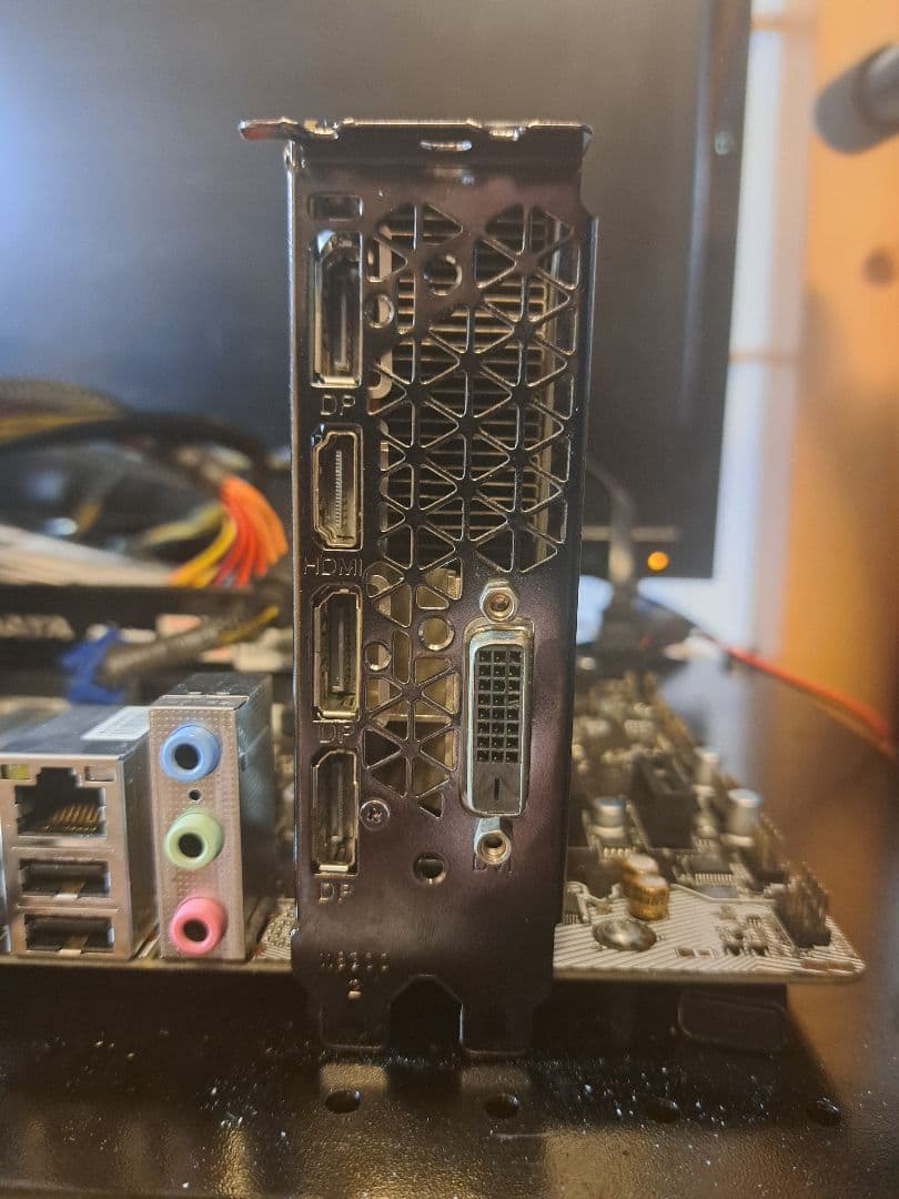 グラフィックボード・グラボ・ビデオカード RTX2070 8G