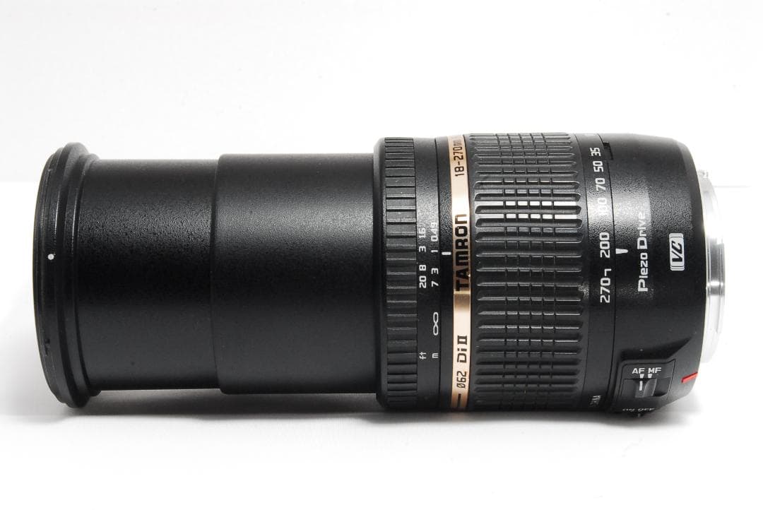 TAMRON AF 18-270mm 手振れ補正付き！万能ズームレンズ