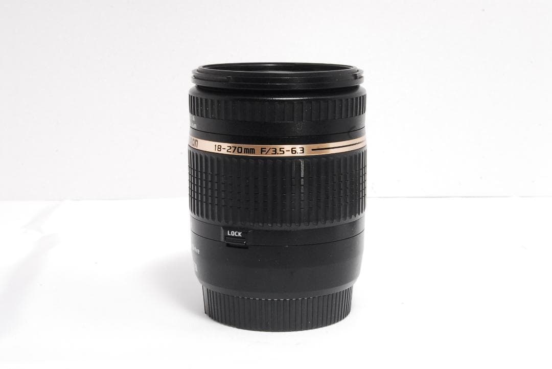 TAMRON AF 18-270mm 手振れ補正付き！万能ズームレンズ