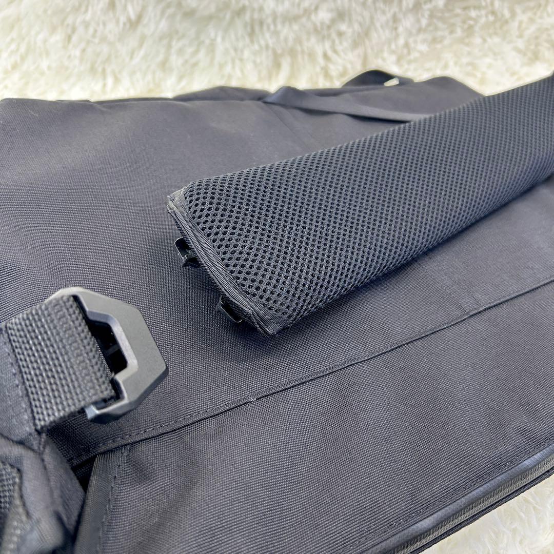 極美品】 AS2OV スタンダード メッセンジャーバッグ CORDURA - メルカリ