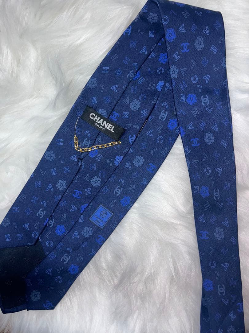 CHANEL シャネル ネクタイ チェーン付き ロゴ カメリア 総柄 ネイビー