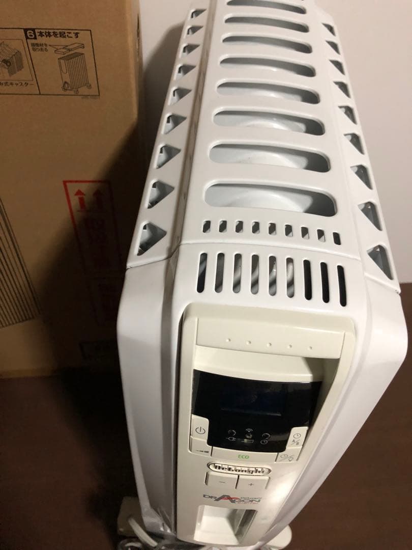 オイルヒーターDeLonghi TDD0915W