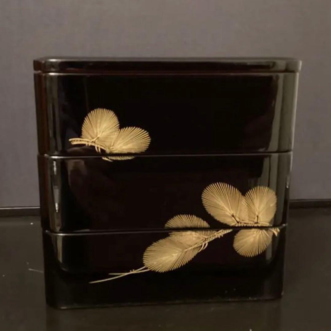 輪島塗 三段重 古美術 木箱付 お正月/祝膳 18×18×17cm - メルカリ