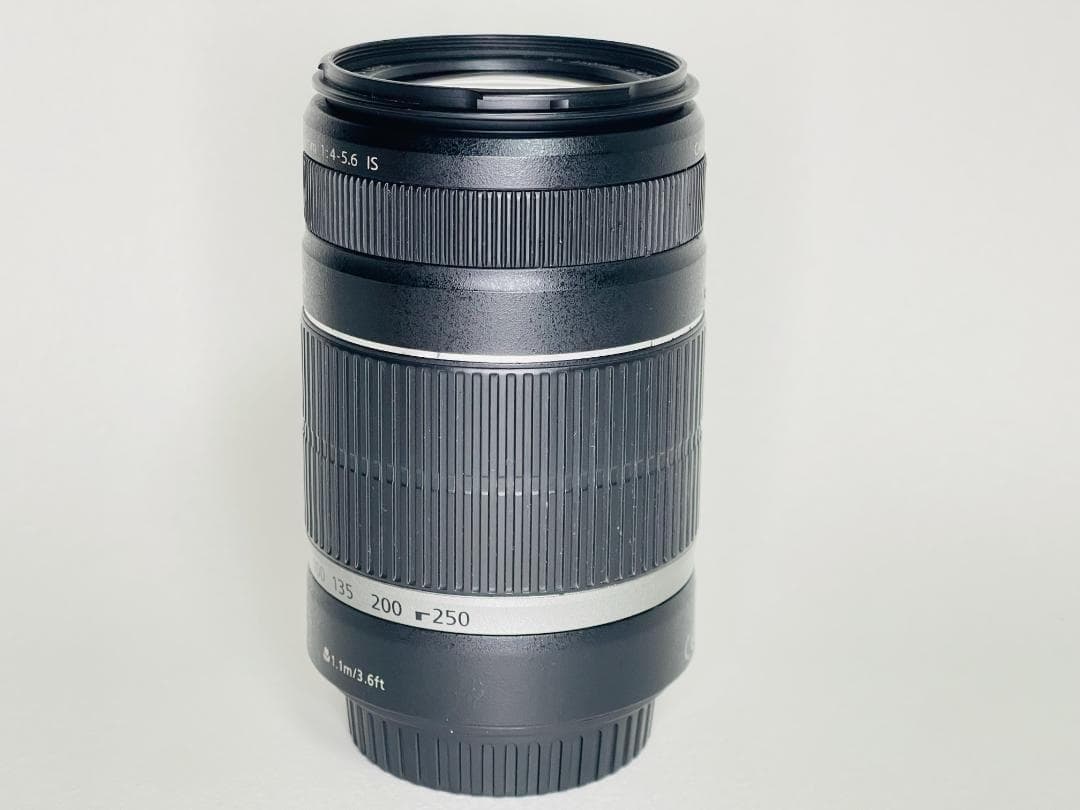 美品☘️Canon キャノン EF-S 55-250mm f4-5.6 IS