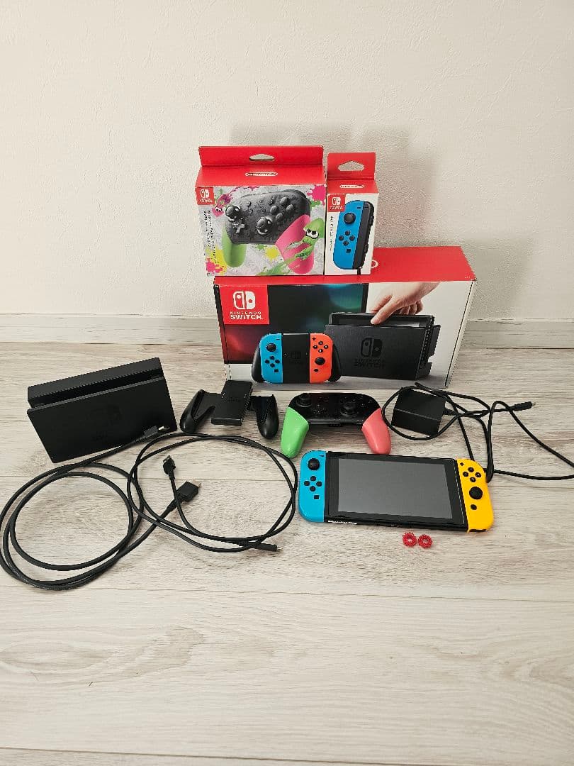 そ*ぴ様 Switch　本体　スプラトゥーン　プロコン　箱付き　初期化済み Amazon.com: NINTENDO Official Switch: Pro Controller - Splatoon 3