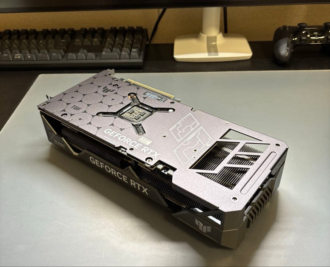 グラフィックボード・グラボ・ビデオカード ASUS RTX 4070 TI 12G GAMING TUF