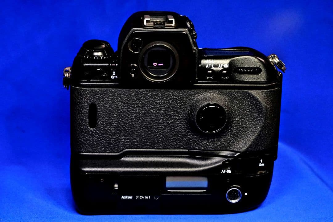 ニコン　Nikon F5 完動品