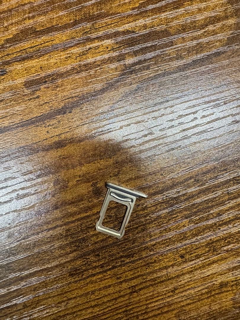 Apple iPhone15 イエロー 128GB 香港版 デュアルSIM