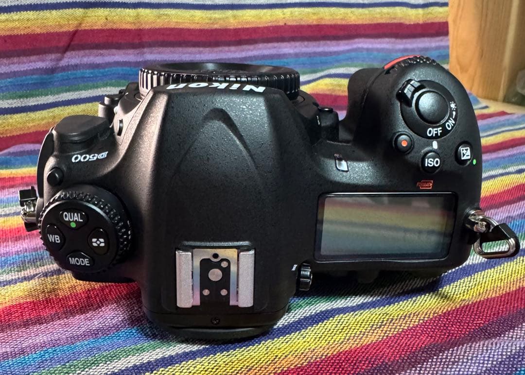 じ*ん様 【ショット数15,674！！】Nikon D500 ボディ＋アクセサリ